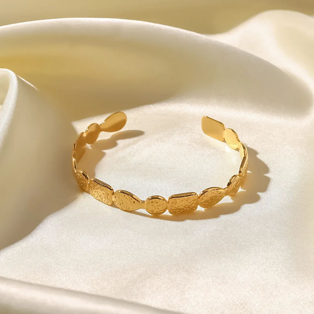 18k Gold Plated Open Volcano Pattern Irregular Shape Bracelet