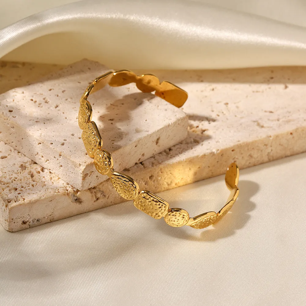 18k Gold Plated Open Volcano Pattern Irregular Shape Bracelet