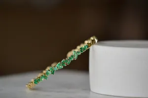 18k Zig Zag Firework Bangle in Emerald