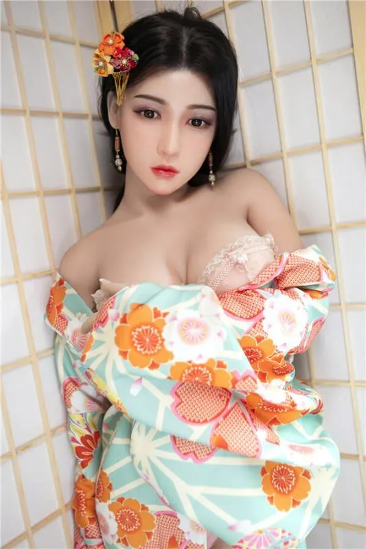 Amber Sex Doll