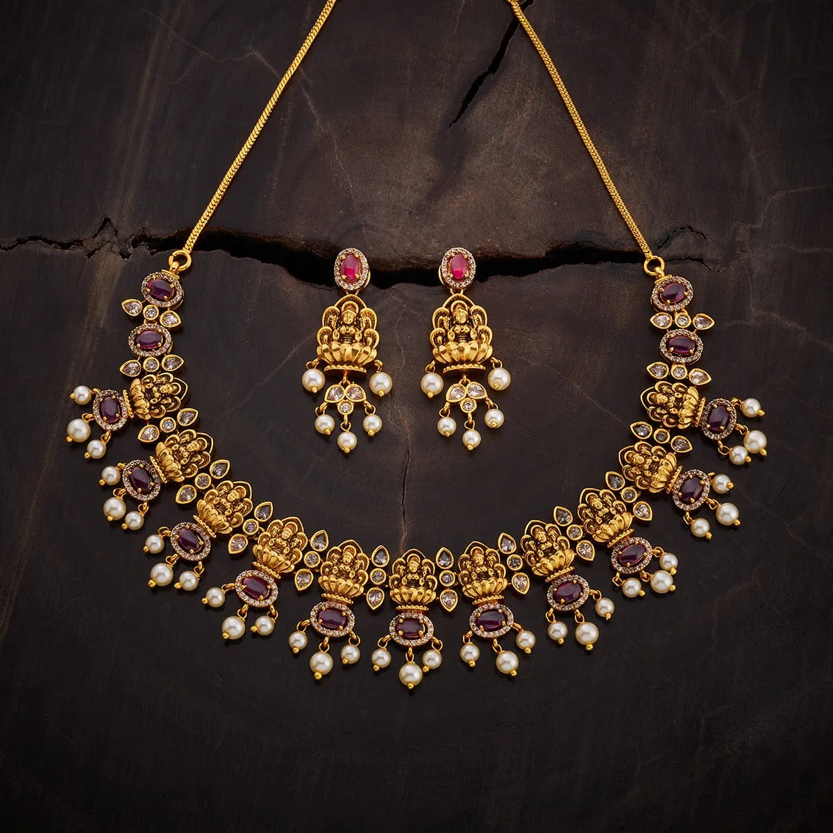 Antique Necklace 160817