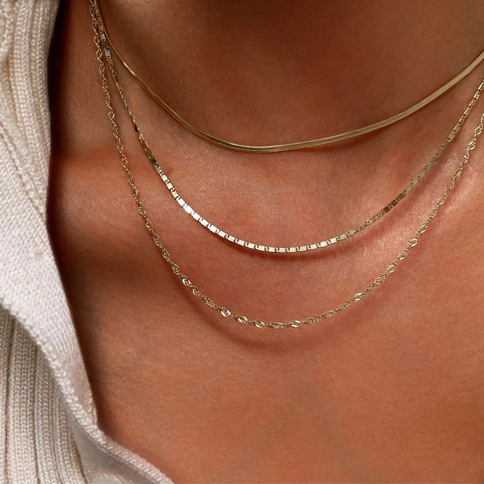 Izzy flat link chain necklace