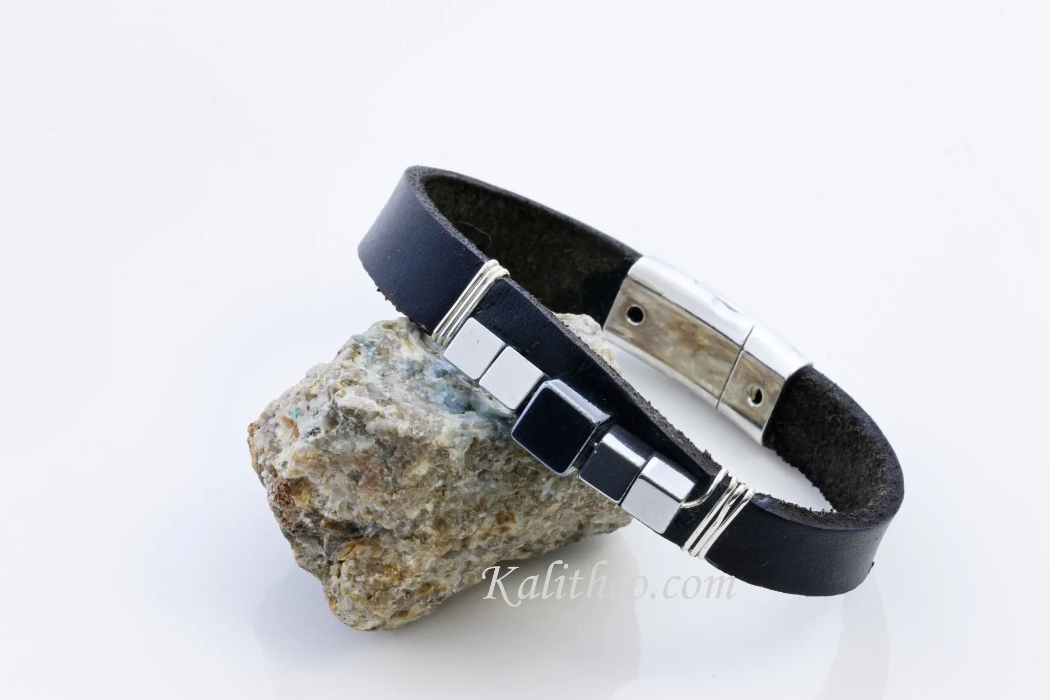 KTC-287 Unisex Bracelet Leather Medium 35%Off