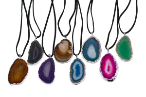 Silver Electroplated Agate Slice on Leather Necklace